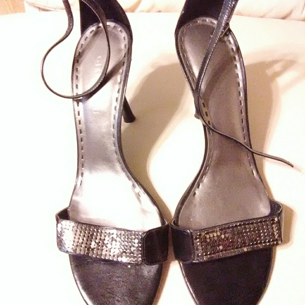 👡🖤Gianni Bini black leather high heels